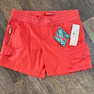 UNIONBAY  Vibrant Coral Cargo Shorts NWTS